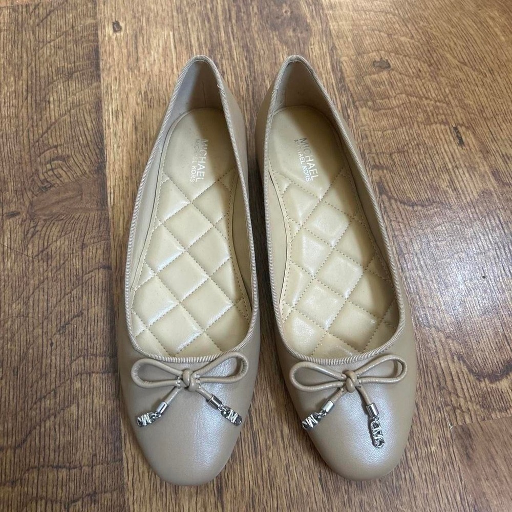 Michael Kors Nori quilted ballet flats camel color with branded charm on bow‎